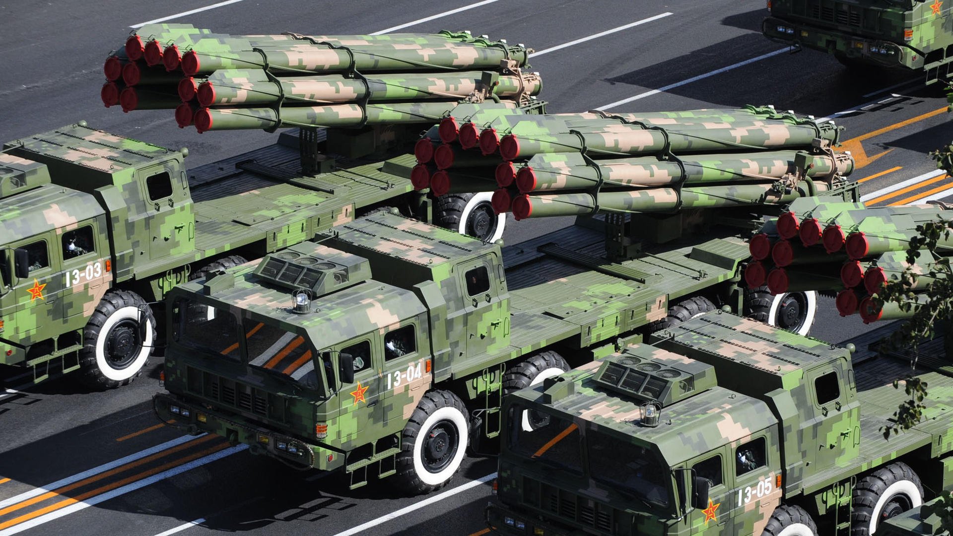 奥斯梅恩一剑封喉,佛罗伦萨稳如磐石击退莱比锡红牛