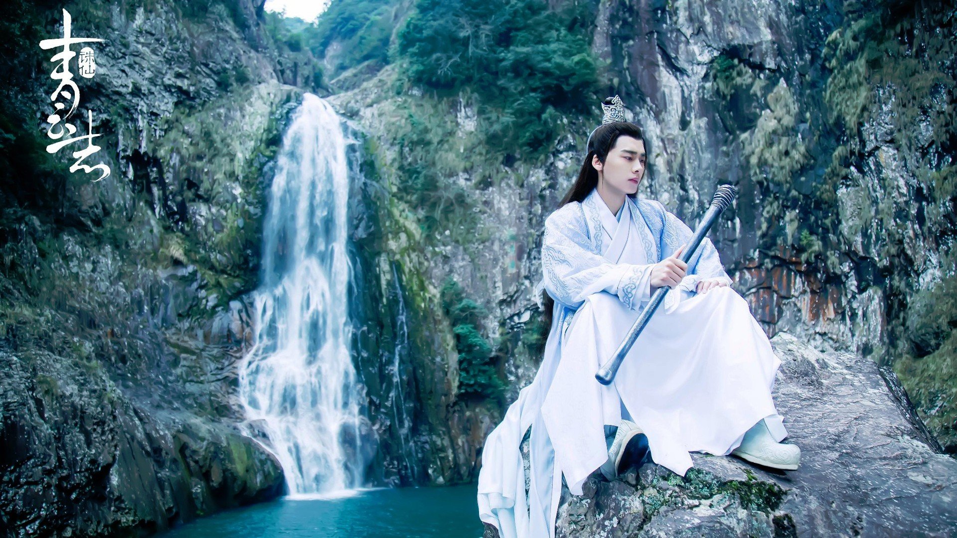 无声的铁壁，不朽的里程碑，斯通斯于年度焦点之夜完成华丽转身