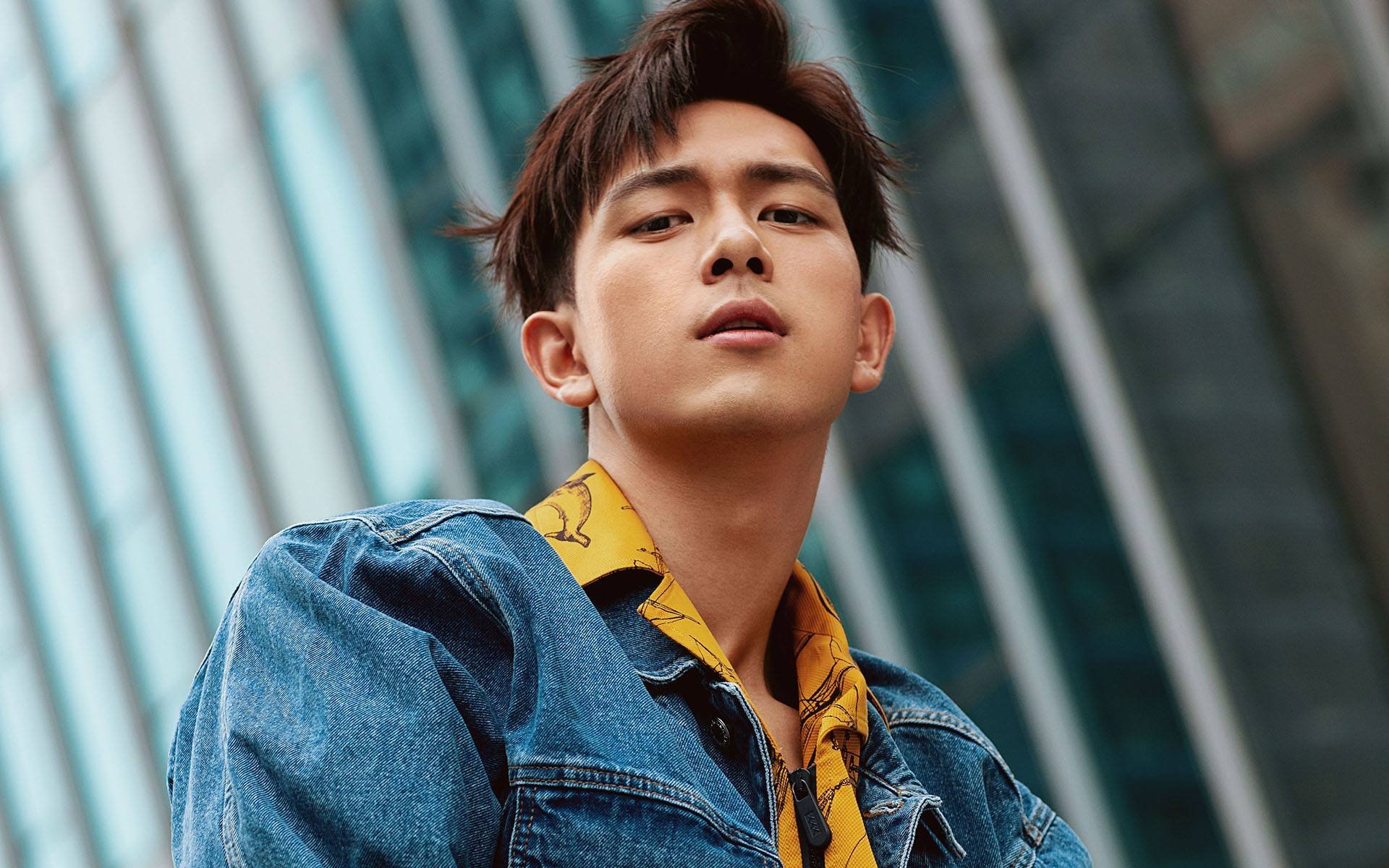 弗拉霍维奇冠军级表现引领风骚，埃及队踏平澳大利亚展现实力—足球世界的双重奏鸣